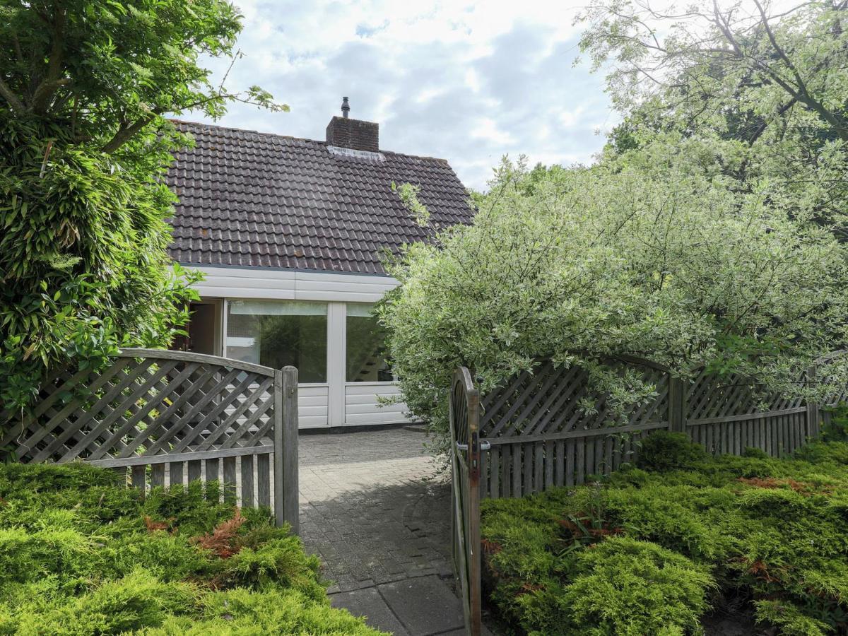 Cosy Holiday Home In Noordwijkerhout Near Lake エクステリア 写真