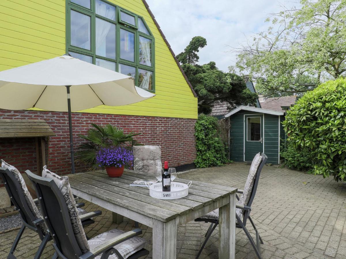 Cosy Holiday Home In Noordwijkerhout Near Lake エクステリア 写真