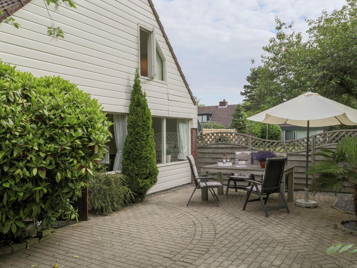 Cosy Holiday Home In Noordwijkerhout Near Lake エクステリア 写真